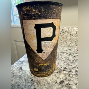 Pittsburgh Pirates cup